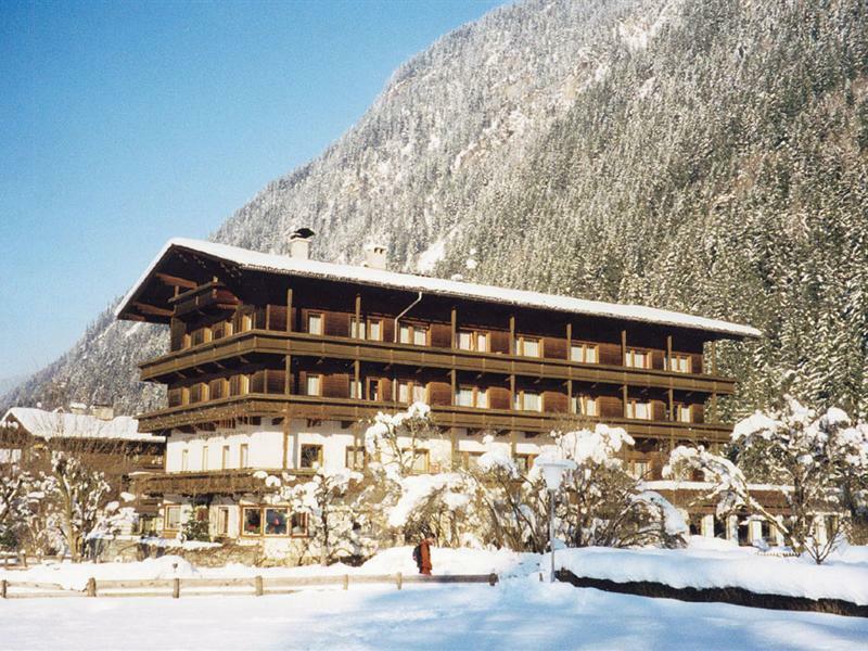 Hotel-Pension Strolz Mayrhofen Εξωτερικό φωτογραφία